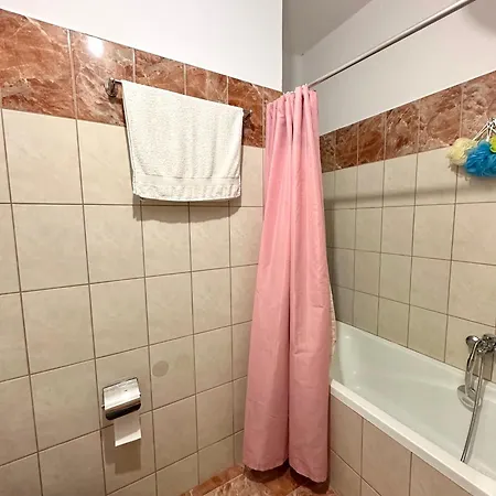 Lovely Seaview Apartmán Sarandë